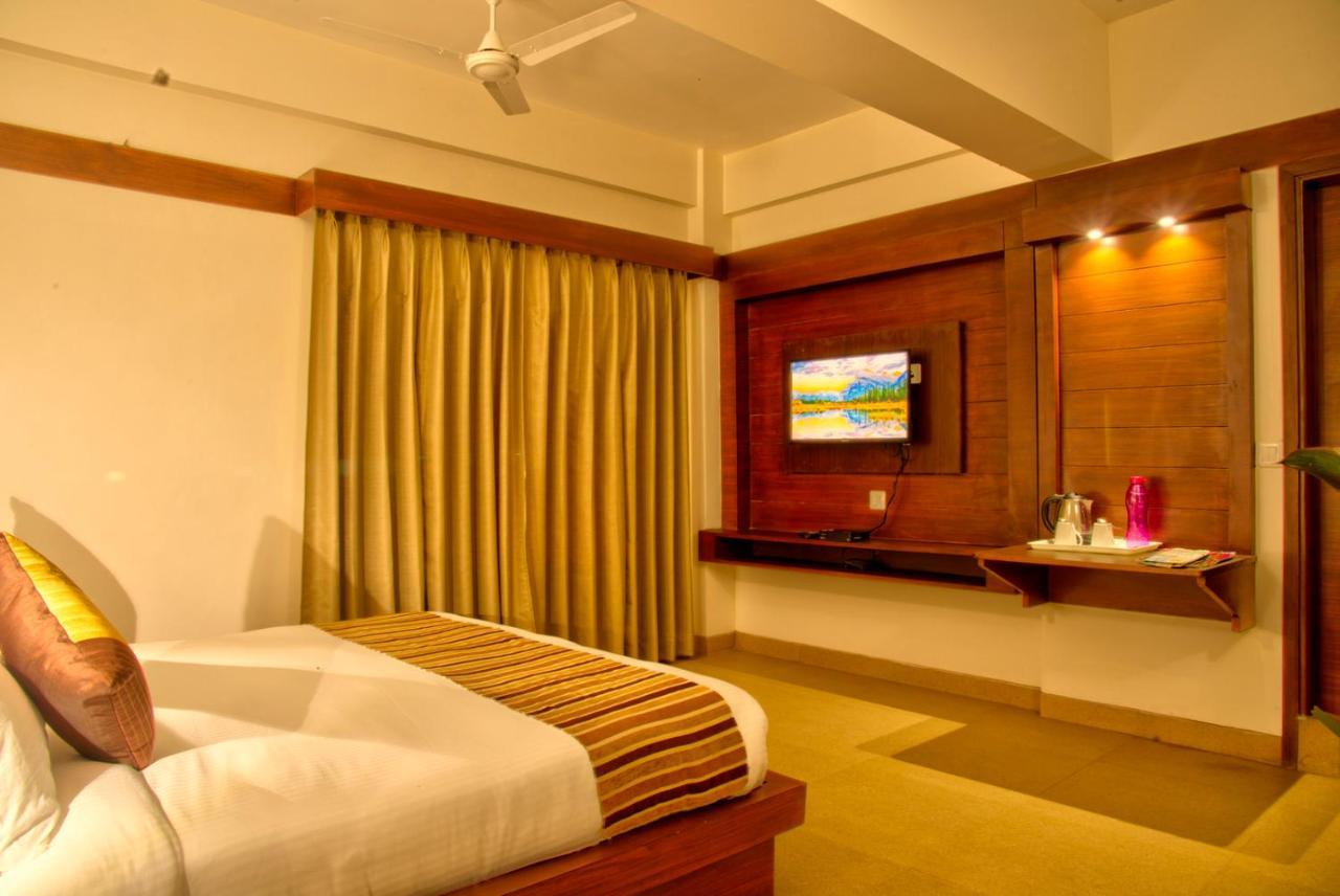 The Palm Resort-Luxuria Nainital Exteriör bild