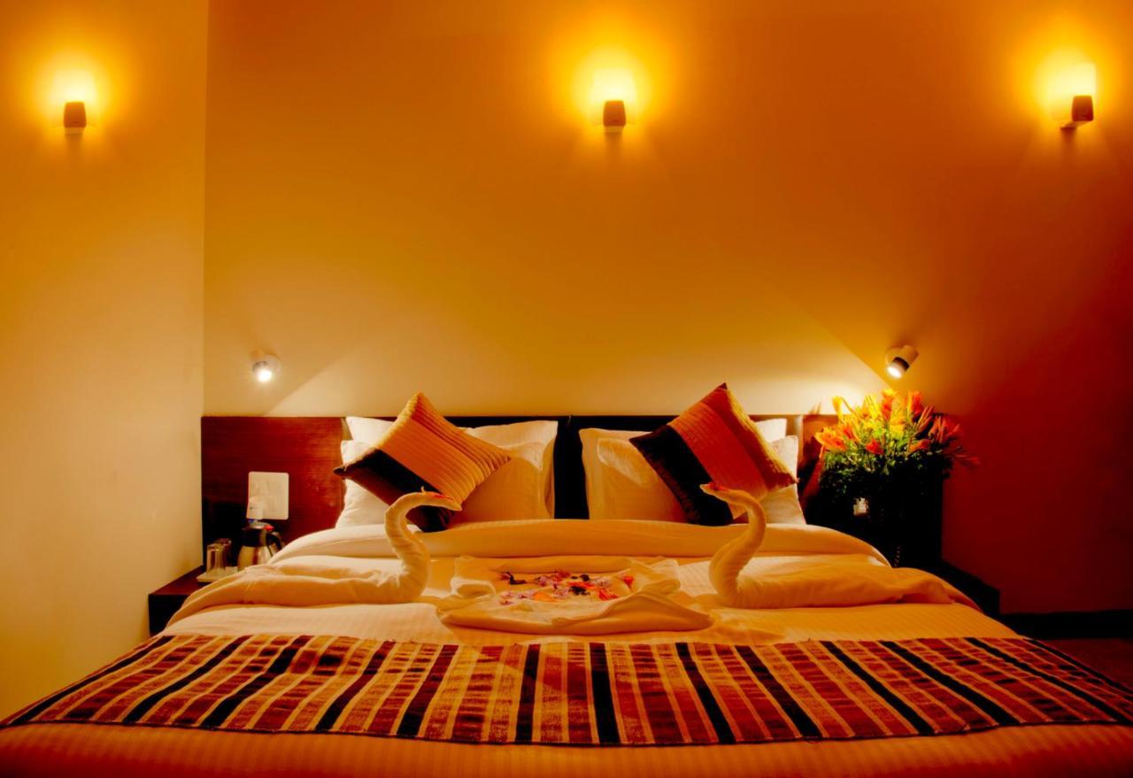 The Palm Resort-Luxuria Nainital Exteriör bild