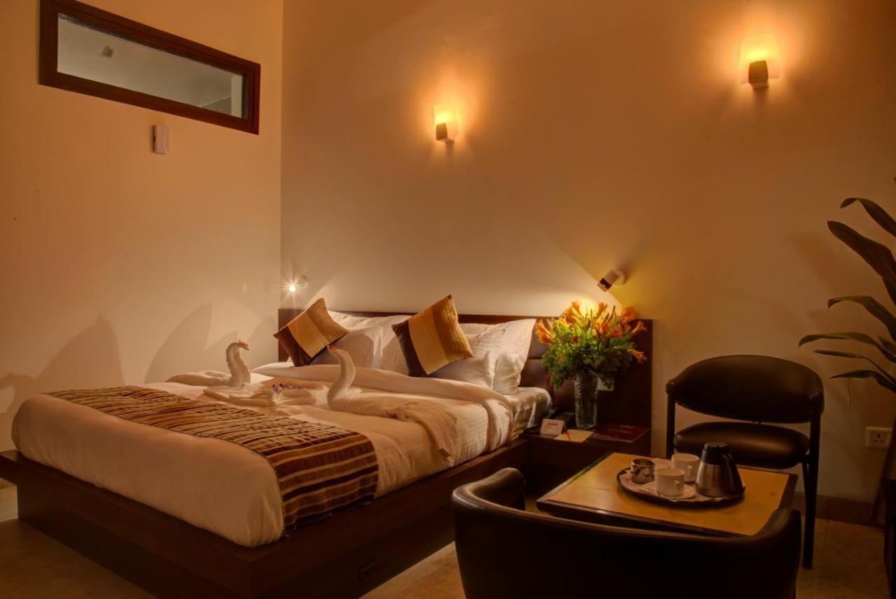 The Palm Resort-Luxuria Nainital Exteriör bild