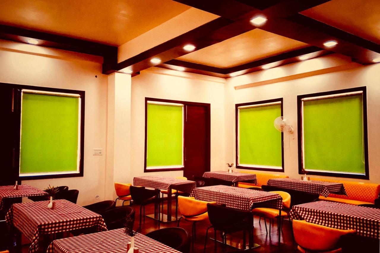 The Palm Resort-Luxuria Nainital Exteriör bild